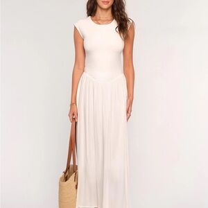 Heartloom Ivory Maxi Dress